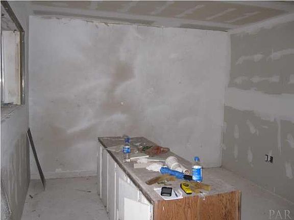 4th image of 710 Scenic Hwy APT 117