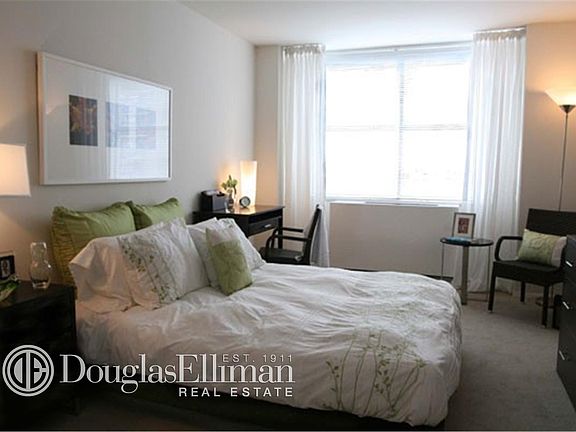 2nd image of 300 E 75th St APT 4K