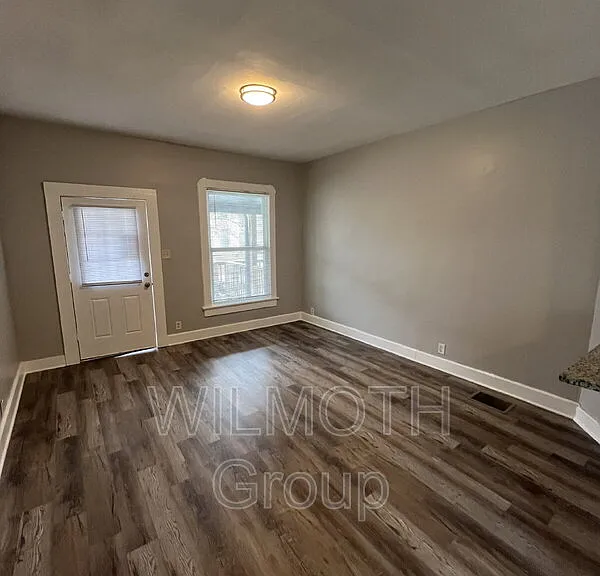 248 N Beville Ave — Photo 11