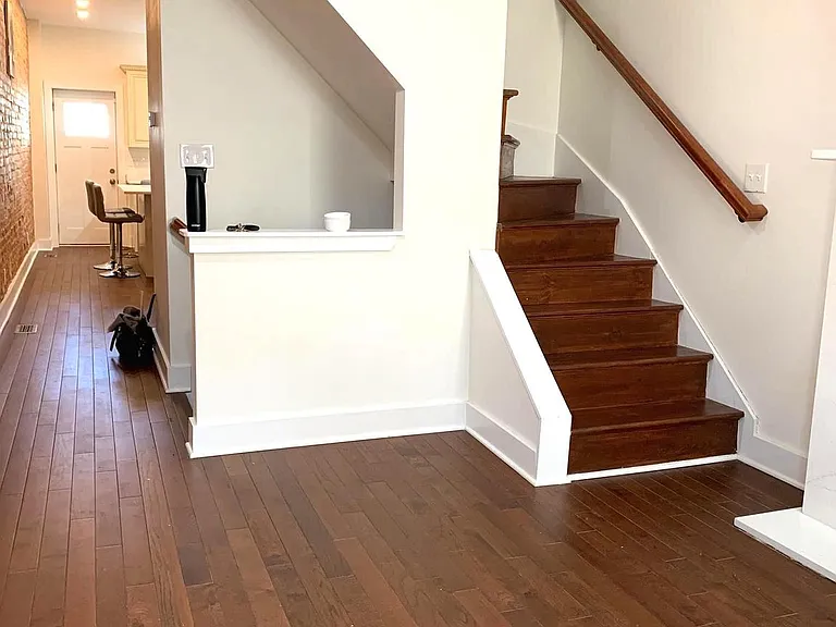 2502 Jefferson St — Photo 4