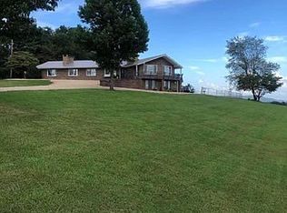 582 Hyder Ridge Rd, Crossville, TN 38555