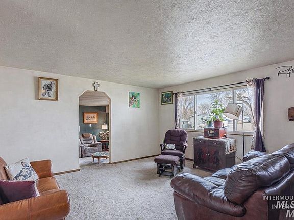 5th image of 2278 Terrace Dr