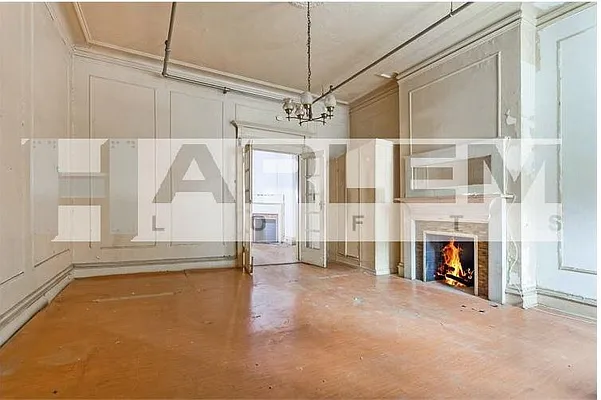 Sold by Harlem Lofts | media 6