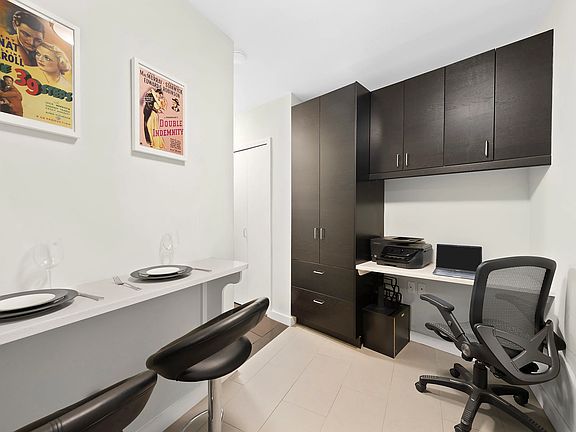 5th image of 67 E 11th St APT 219