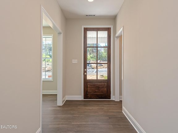 4th image of 2306 Birch Hollow Ln