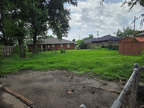 4th image of 5759 Winding Creek Way