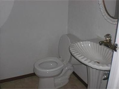 5th image of 3587 Loveland Ct