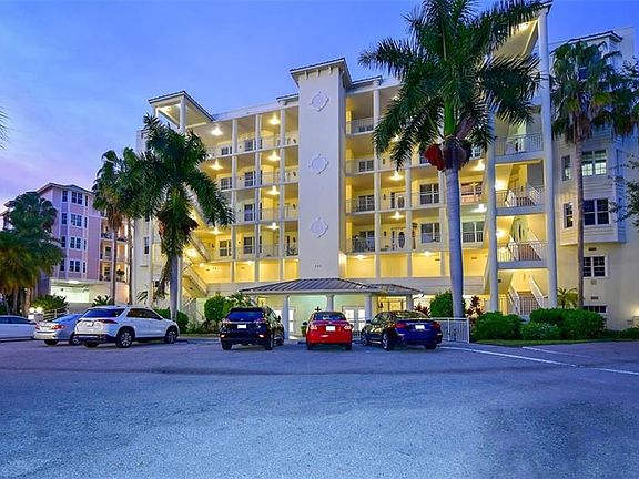 3rd image of 232 Hidden Bay Dr Unit 501