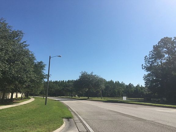 5th image of 16068 Bella Woods Dr