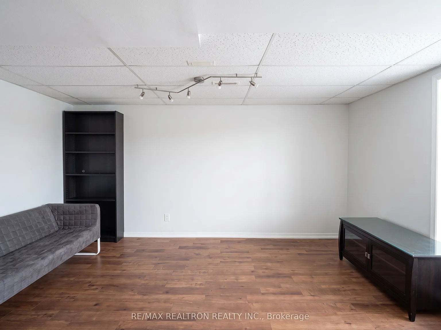1 bed, $1,350 — Photo 2