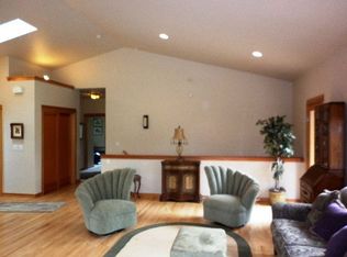 1880 Dakin St, Bellingham, WA 98229