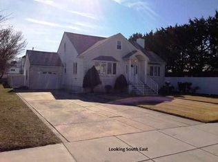 6207 Seaview Ave, Wildwood, NJ 08260