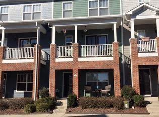 306 Kinellan Ln, Cary, NC 27519