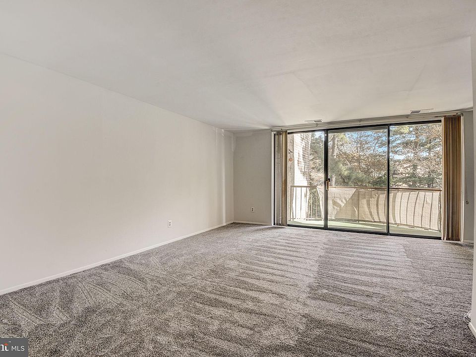 Huntley Square Condominium 3344 Huntley Square Dr Temple Hills, MD