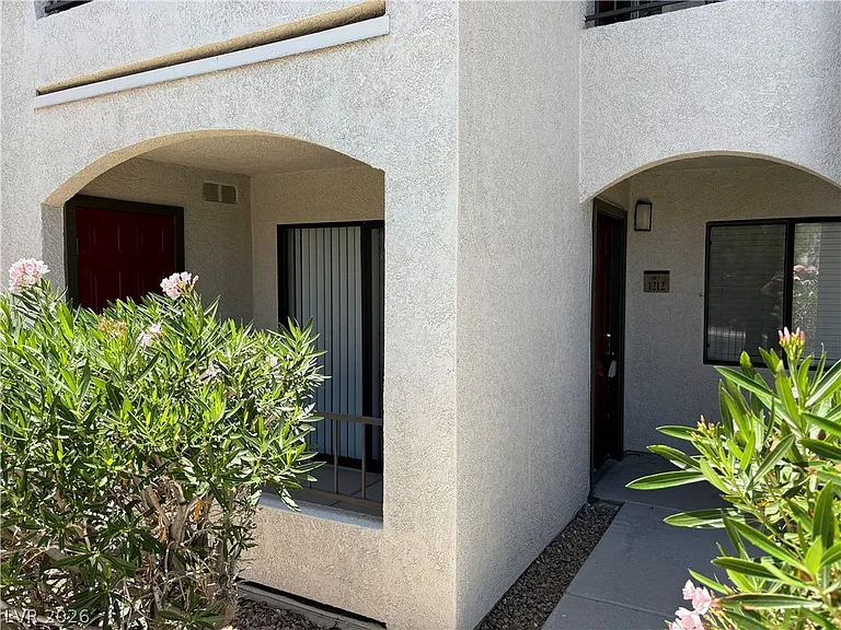 950 Seven Hills Dr #1212 — Photo 1