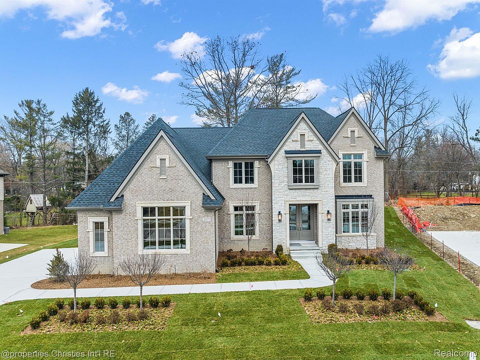 1st image of 22573 Montebello Ct