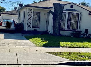 228 E 68th St, Long Beach, CA 90805