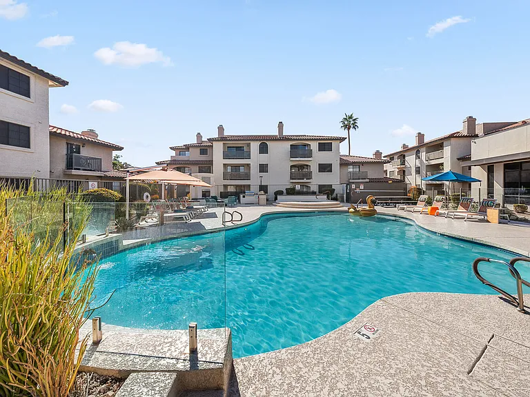 Chazal Scottsdale — Photo 21
