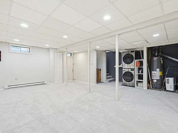 5th image of 33 Santoro Rd