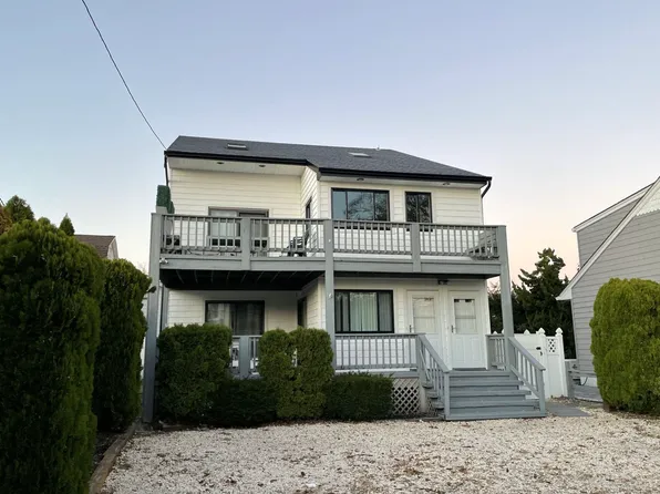 216 18th Ave #1, Belmar, NJ 07719