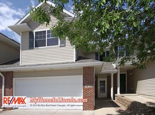 5639 NW 14th St, Lincoln, NE 68521