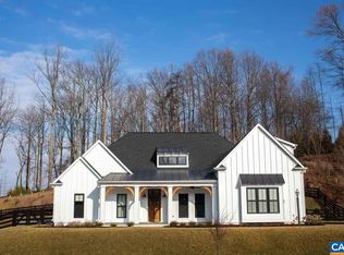 2215 Hyland Ridge Dr, Charlottesville, VA 22911