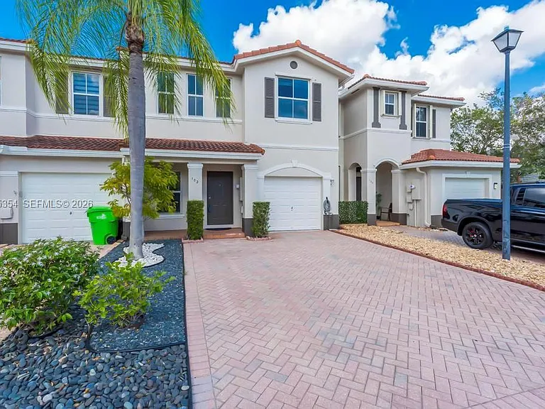 102 Riverwalk Cir #102 — Photo 36