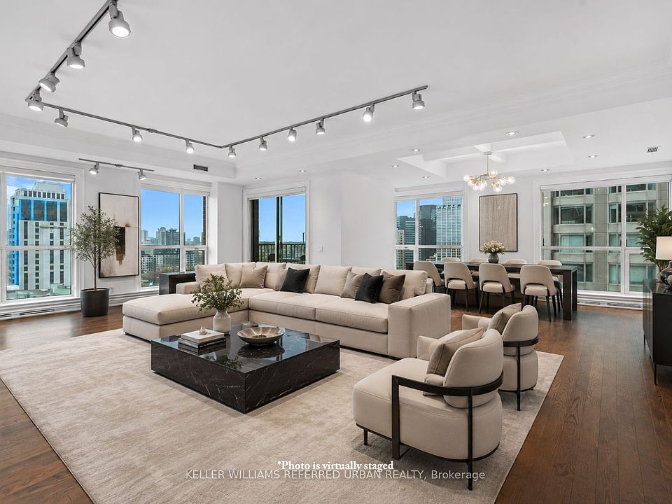 1st image of 38 Avenue Rd #1802