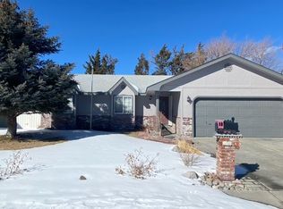 1576 Oreana Dr, Carson City, NV