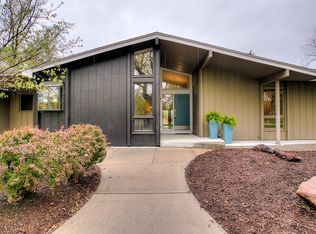 10901 Walling Cir, Omaha, NE 68144