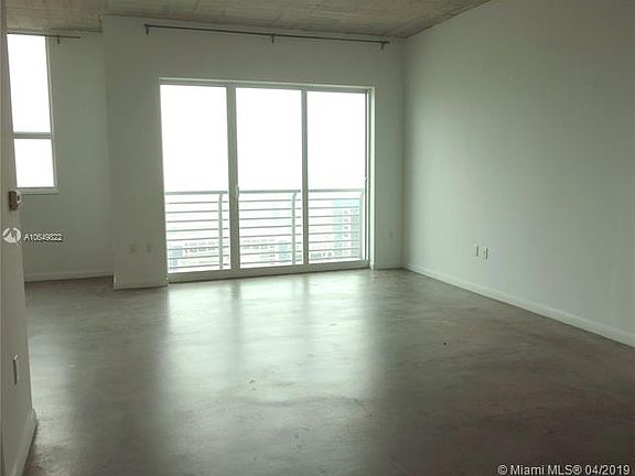 5th image of 133 NE 2nd Ave APT 3015
