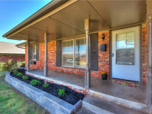 2752 Ridgeview Dr, Oklahoma City, OK 73120