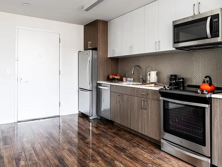 189 Marin Blvd #807 — Photo 4
