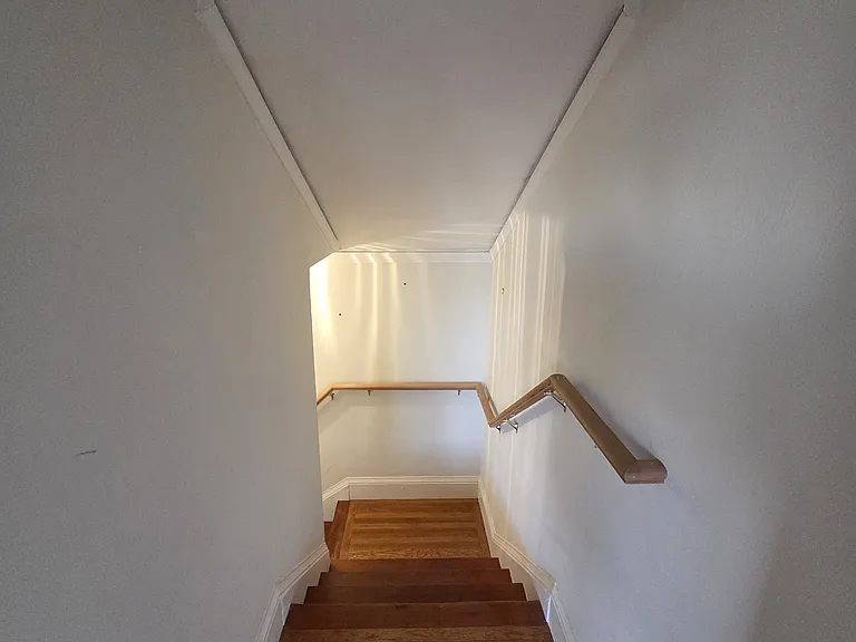3916 Quigley St — Photo 13