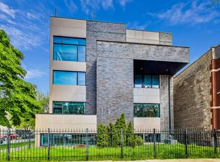 2131 N Claremont Ave APT 1S, Chicago, IL 60647