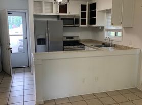 2347 Newnan St, Atlanta, GA