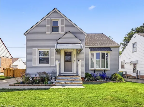 285 E 327th St, Willowick, OH 44095