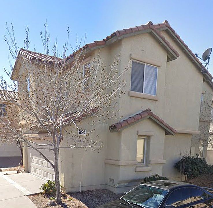 1st image of 991 Monte De Oro Ave