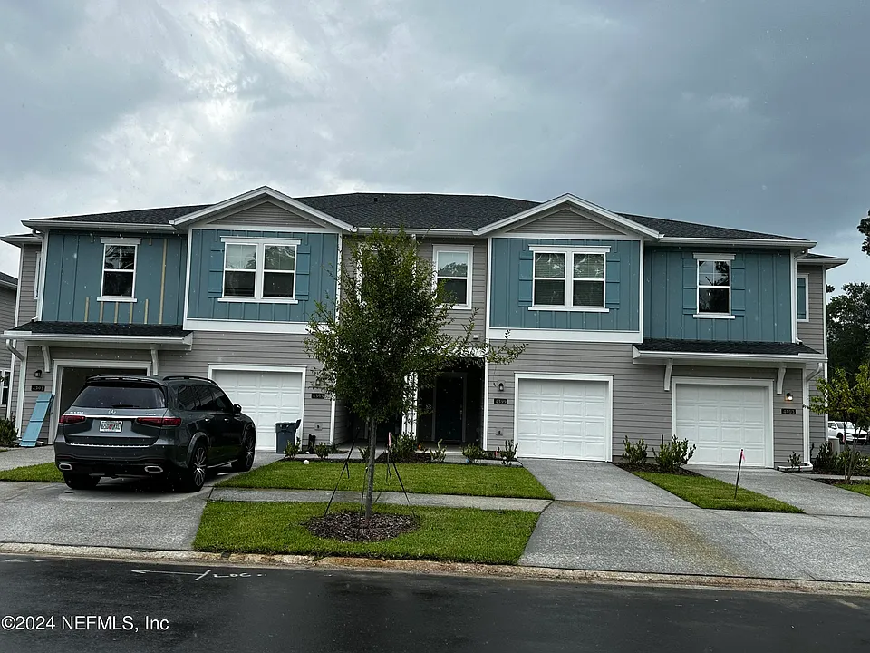 1684 Pacifico Way