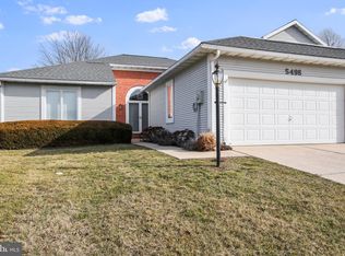 5498 Fairway Dr W, Fayetteville, PA 17222