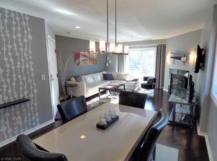 922 Lincoln Ave, Minneapolis, MN 55403