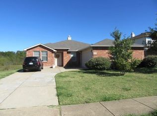 1401 Barnhart Dr, Mesquite, TX 75181