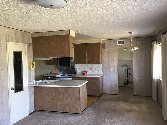 2nd image of 777 Wakefield Ct