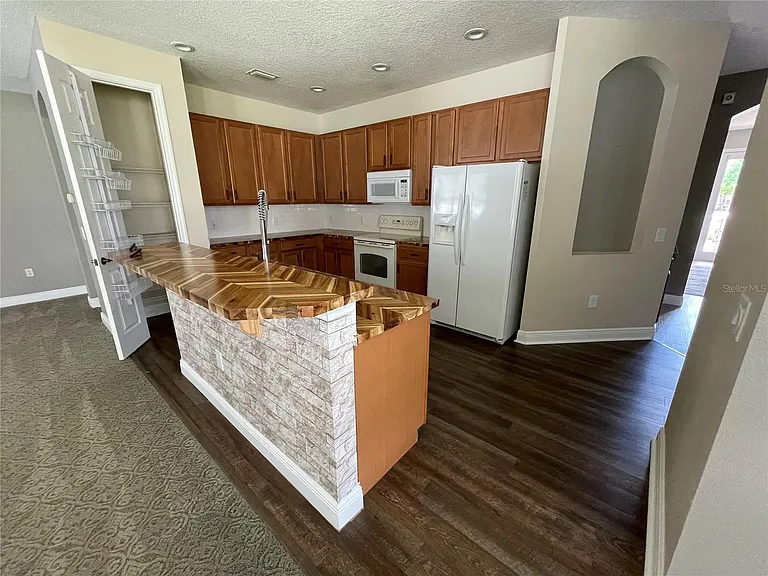 3699 Heirloom Rose Pl — Photo 16