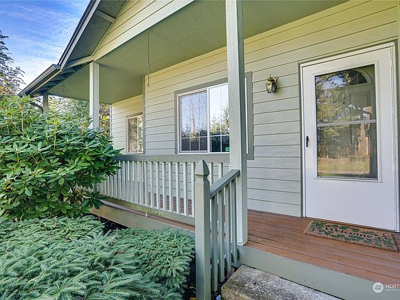 2nd image of 11209 85th Avenue E