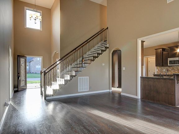 3rd image of 3084 Carrie Taylor Cir