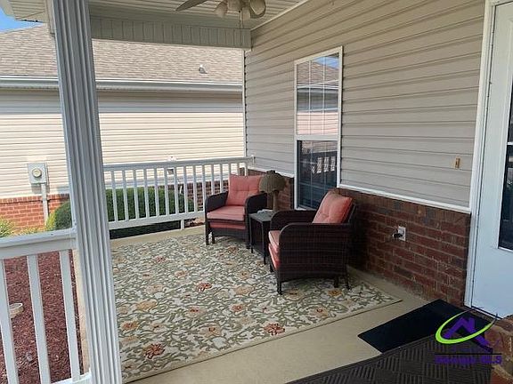3rd image of 304 S Houston Springs Blvd