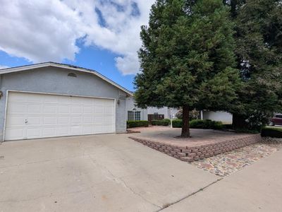 575 Macadamia Ave, Madera, CA, 93637