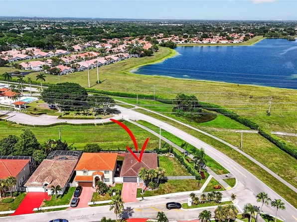 18360 Coral Isles Dr, Boca Raton, FL 33498