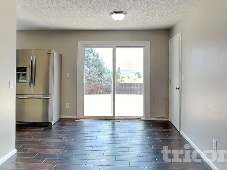 19545 E Iowa Cir — Photo 3